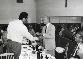 Fotografia  czarno-biała (odbitka)  z I Międzynarodowego Sympozjum „Dziegieć i Smoła”  1-4 lipca ...