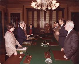 Fotografia kolorowa (odbitka) Organizacja  wystawy przygotowanej przez Państwowe Muzeum Archeolog...